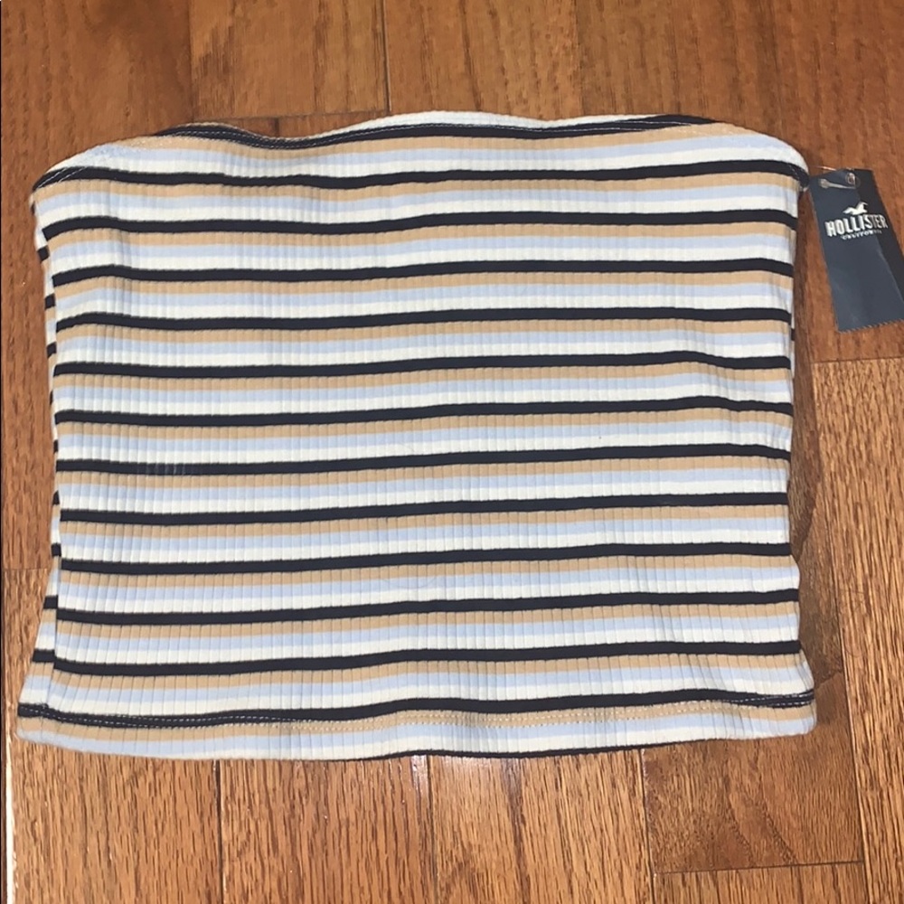 Brand new Hollister tube top